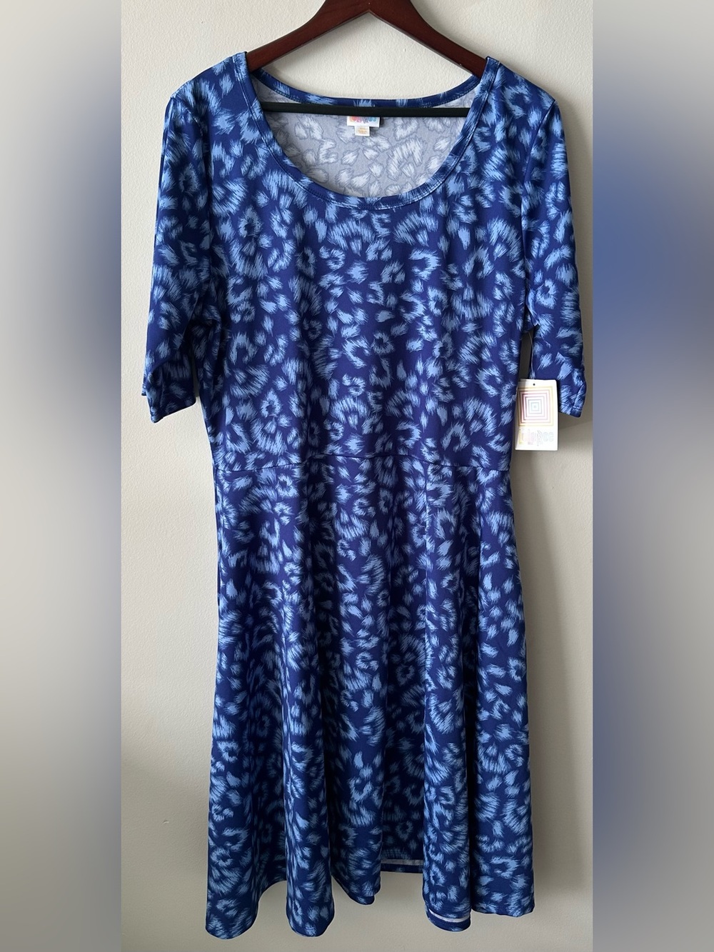 Lularoe 3xl Nicole dress nwt blue animal print, pockets